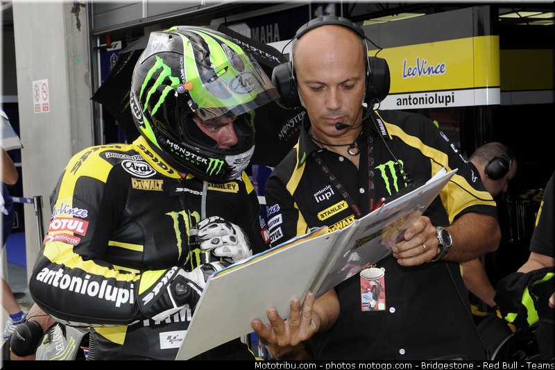 motogp_crutchlow_016_espagne_aragon_2011