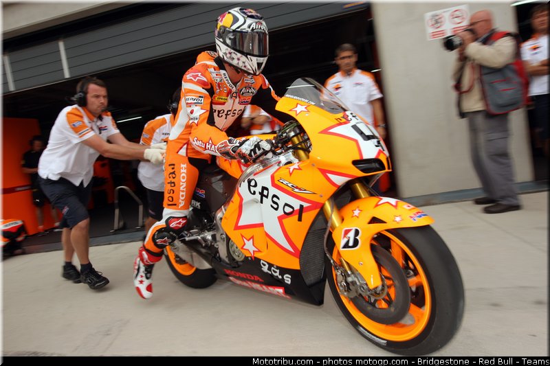 motogp_dovizioso_007_espagne_aragon_2011