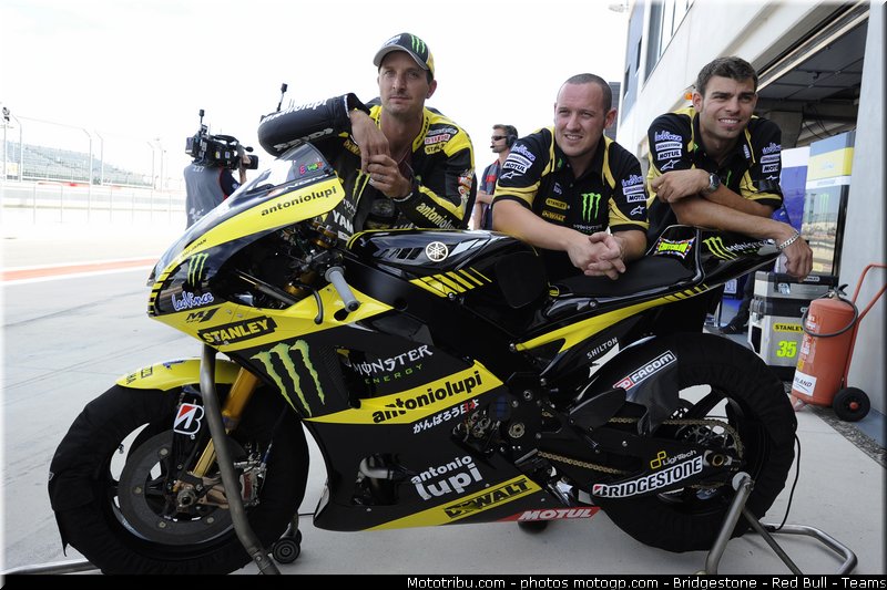 motogp_edwards_005_espagne_aragon_2011