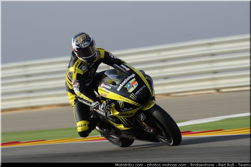 motogp_edwards_013_espagne_aragon_2011