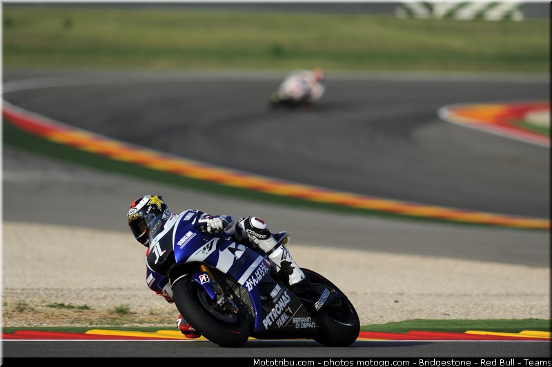 motogp_lorenzo_006_espagne_aragon_2011
