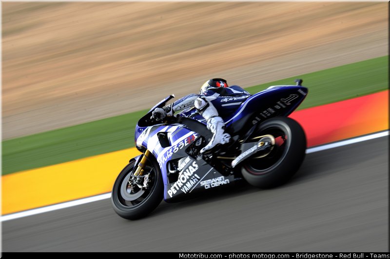 motogp_lorenzo_007_espagne_aragon_2011