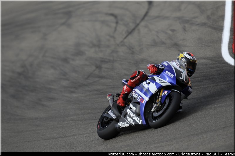 motogp_lorenzo_008_espagne_aragon_2011