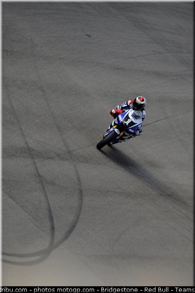 motogp_lorenzo_011_espagne_aragon_2011