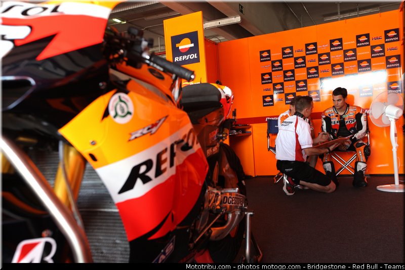 motogp_pedrosa_005_espagne_aragon_2011