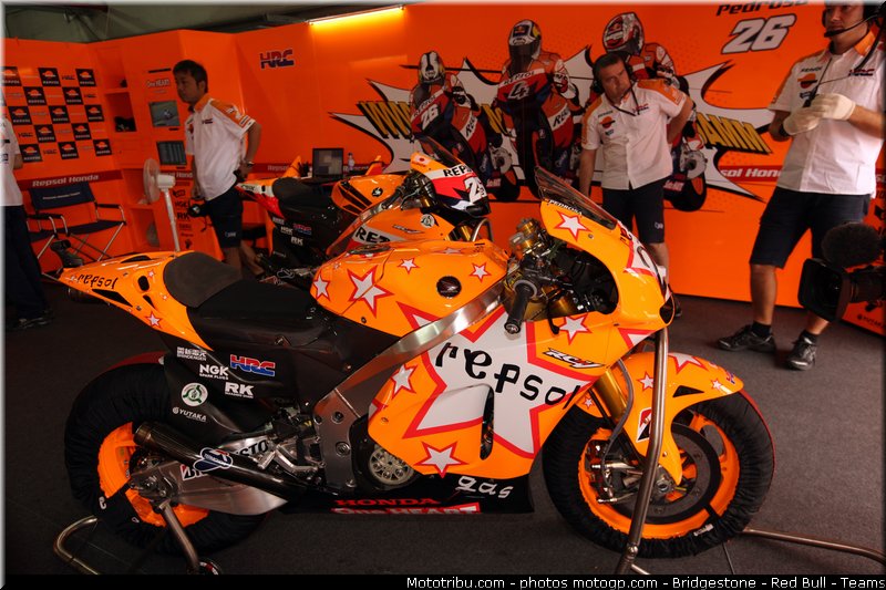 motogp_pedrosa_006_espagne_aragon_2011
