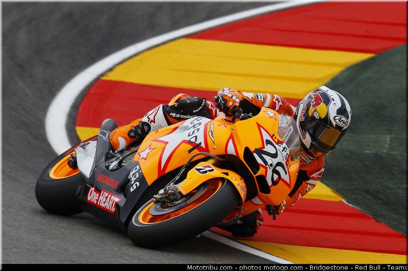 motogp_pedrosa_040_espagne_aragon_2011