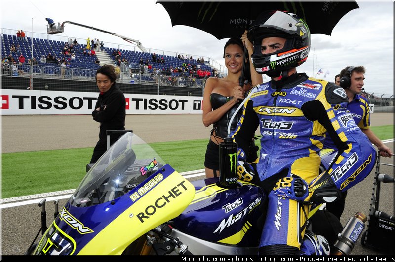 motogp_pitbabe_041_espagne_aragon_2011