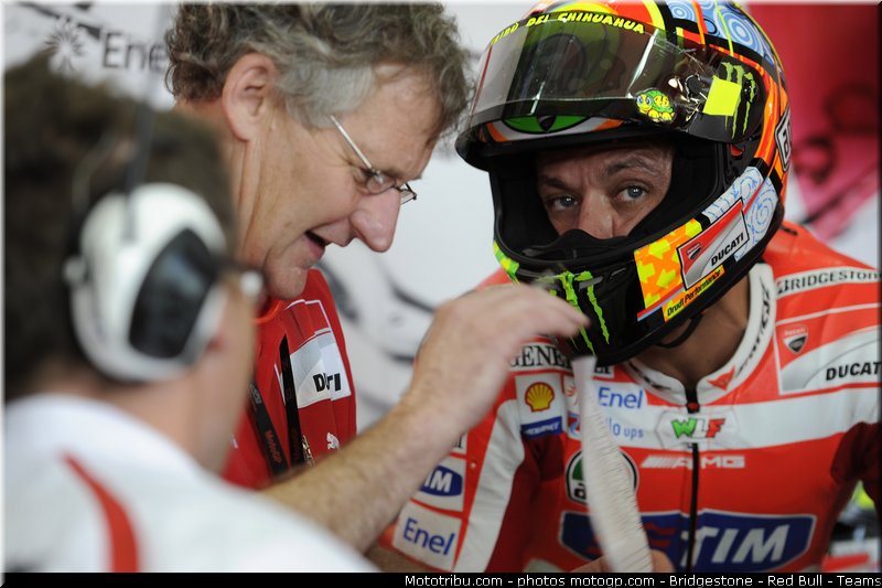 motogp_rossi_003_espagne_aragon_2011