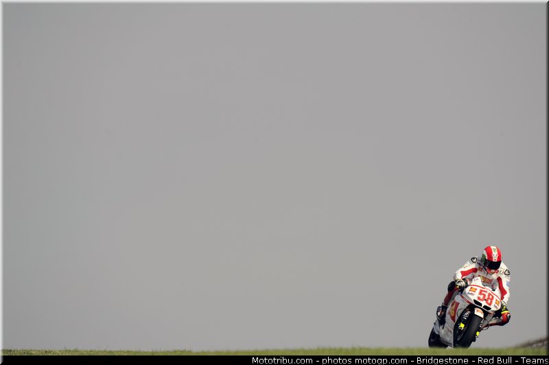 motogp_simoncelli_021_espagne_aragon_2011