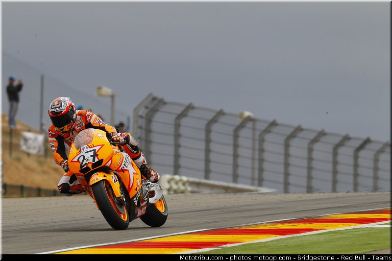 motogp_stoner_013_espagne_aragon_2011