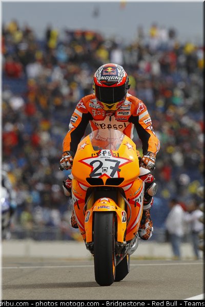 motogp_stoner_015_espagne_aragon_2011