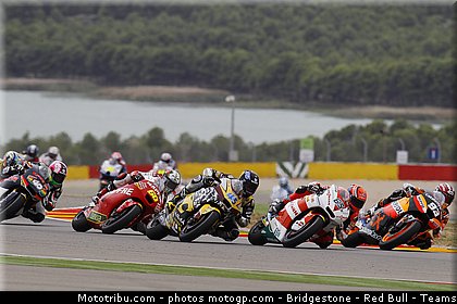 moto2_007_espagne_aragon_2011.jpg
