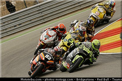 moto2_017_espagne_aragon_2011.jpg