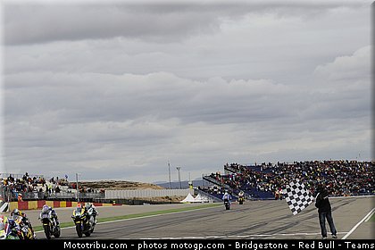 moto2_032_espagne_aragon_2011.jpg