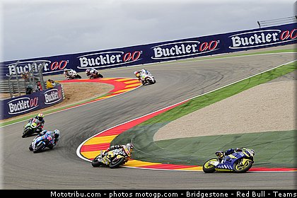 moto2_035_espagne_aragon_2011.jpg