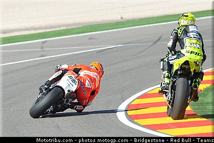 moto2_043_espagne_aragon_2011.jpg