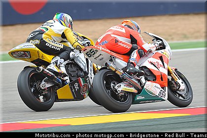 moto2_048_espagne_aragon_2011.jpg