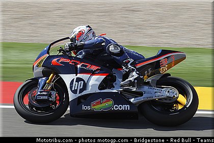 moto2_espargaro_a_004_espagne_aragon_2011.jpg
