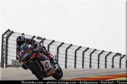 moto2_espargaro_a_008_espagne_aragon_2011.jpg