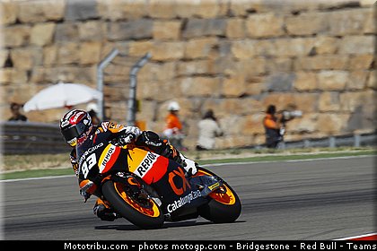 moto2_marquez_016_espagne_aragon_2011.jpg