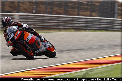 moto2_marquez_037_espagne_aragon_2011.jpg