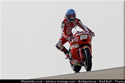 moto2_rosell_005_espagne_aragon_2011.jpg
