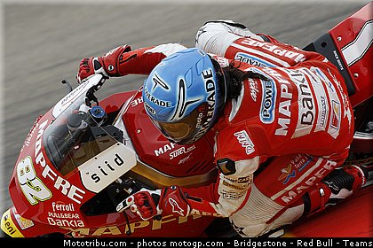 moto2_rosell_006_espagne_aragon_2011.jpg