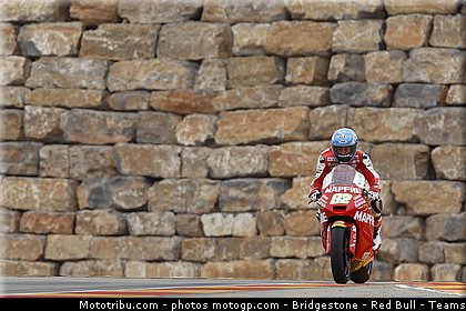 moto2_rosell_007_espagne_aragon_2011.jpg
