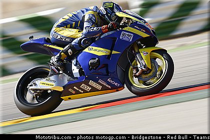 moto2_smith_004_espagne_aragon_2011.jpg