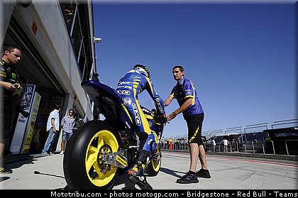 moto2_smith_011_espagne_aragon_2011.jpg