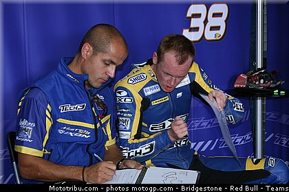 moto2_smith_017_espagne_aragon_2011.jpg