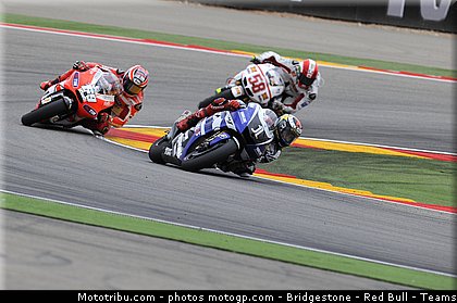 motogp_bridgestone_030_espagne_aragon_2011.jpg