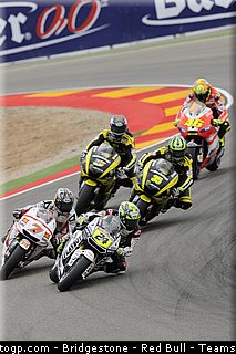 motogp_bridgestone_035_espagne_aragon_2011.jpg