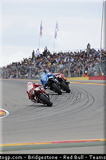 motogp_bridgestone_037_espagne_aragon_2011.jpg