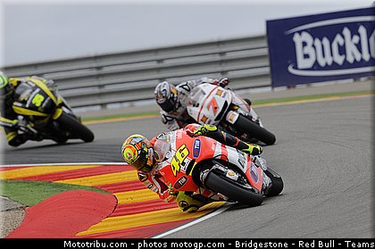 motogp_bridgestone_044_espagne_aragon_2011.jpg