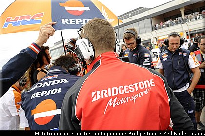 motogp_bridgestone_058_espagne_aragon_2011.jpg