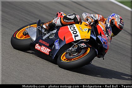 motogp_bridgestone_067_espagne_aragon_2011.jpg
