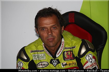 motogp_capirossi_004_espagne_aragon_2011.jpg