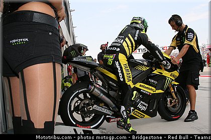 motogp_crutchlow_010_espagne_aragon_2011.jpg
