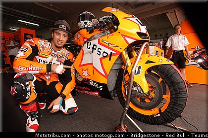 motogp_dovizioso_006_espagne_aragon_2011.jpg
