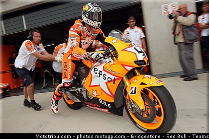motogp_dovizioso_007_espagne_aragon_2011.jpg