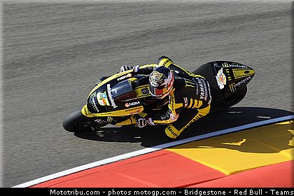 motogp_edwards_003_espagne_aragon_2011.jpg