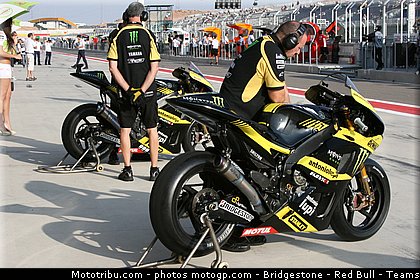 motogp_edwards_011_espagne_aragon_2011.jpg
