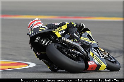 motogp_edwards_014_espagne_aragon_2011.jpg