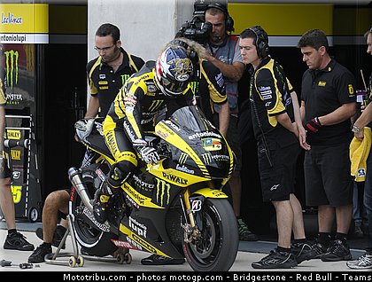 motogp_edwards_018_espagne_aragon_2011.jpg