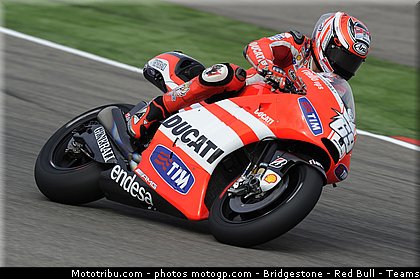 motogp_hayden_005_espagne_aragon_2011.jpg
