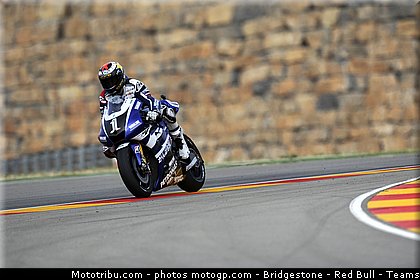 motogp_lorenzo_012_espagne_aragon_2011.jpg