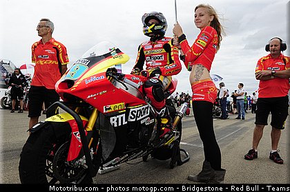 motogp_pitbabe_034_espagne_aragon_2011.jpg