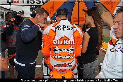 motogp_pitbabe_045_espagne_aragon_2011.jpg